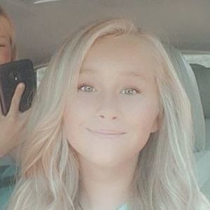 Meet your Posher, Lillie